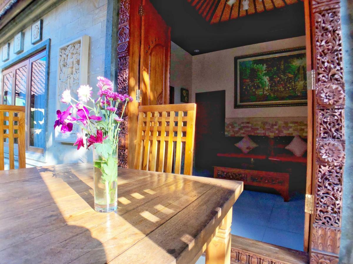 Uma Dewi Pensión Ubud Exterior foto